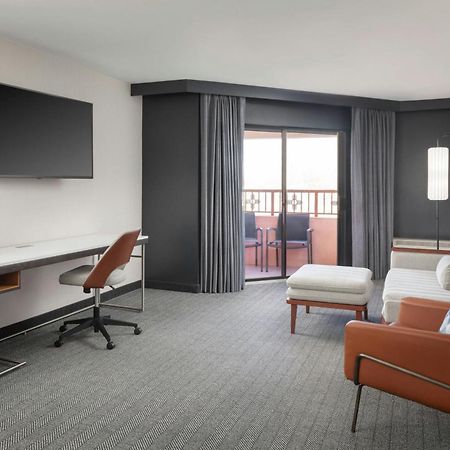Courtyard Farmington Hotel Екстериор снимка