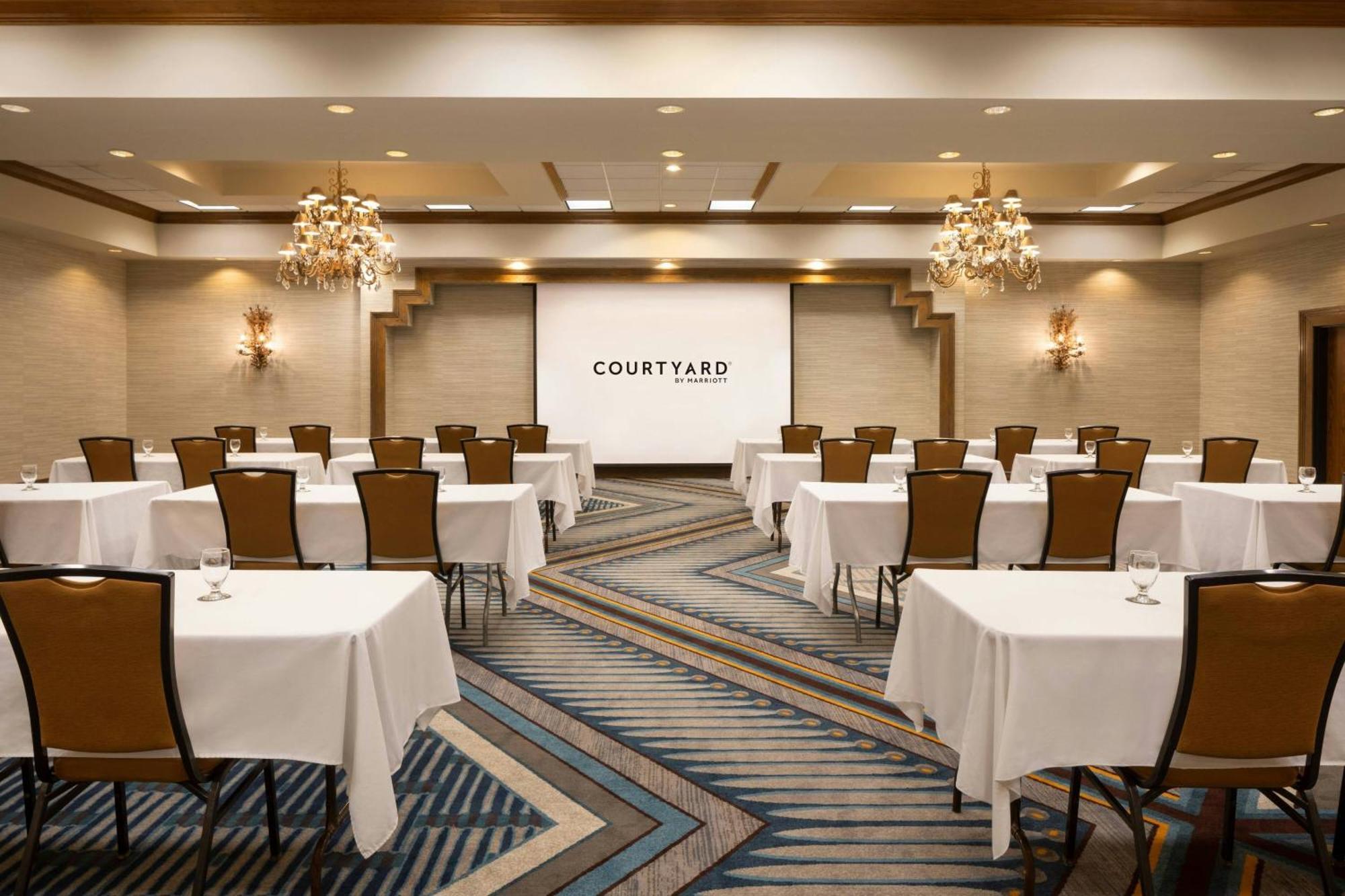 Courtyard Farmington Hotel Екстериор снимка