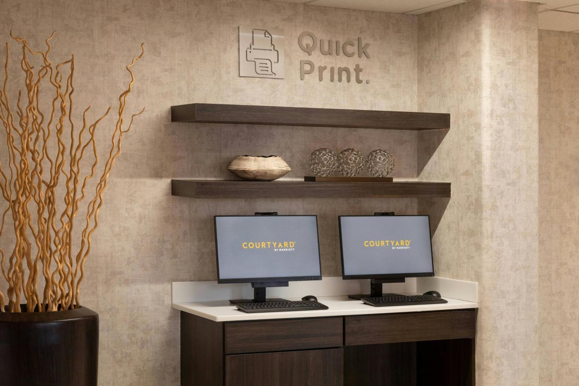 Courtyard Farmington Hotel Екстериор снимка