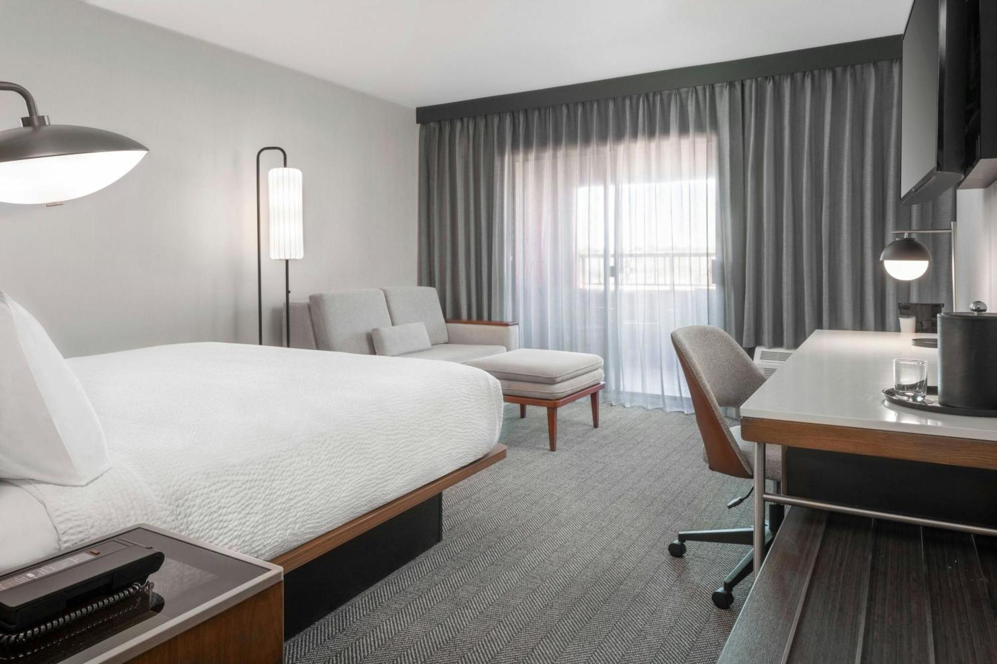 Courtyard Farmington Hotel Екстериор снимка