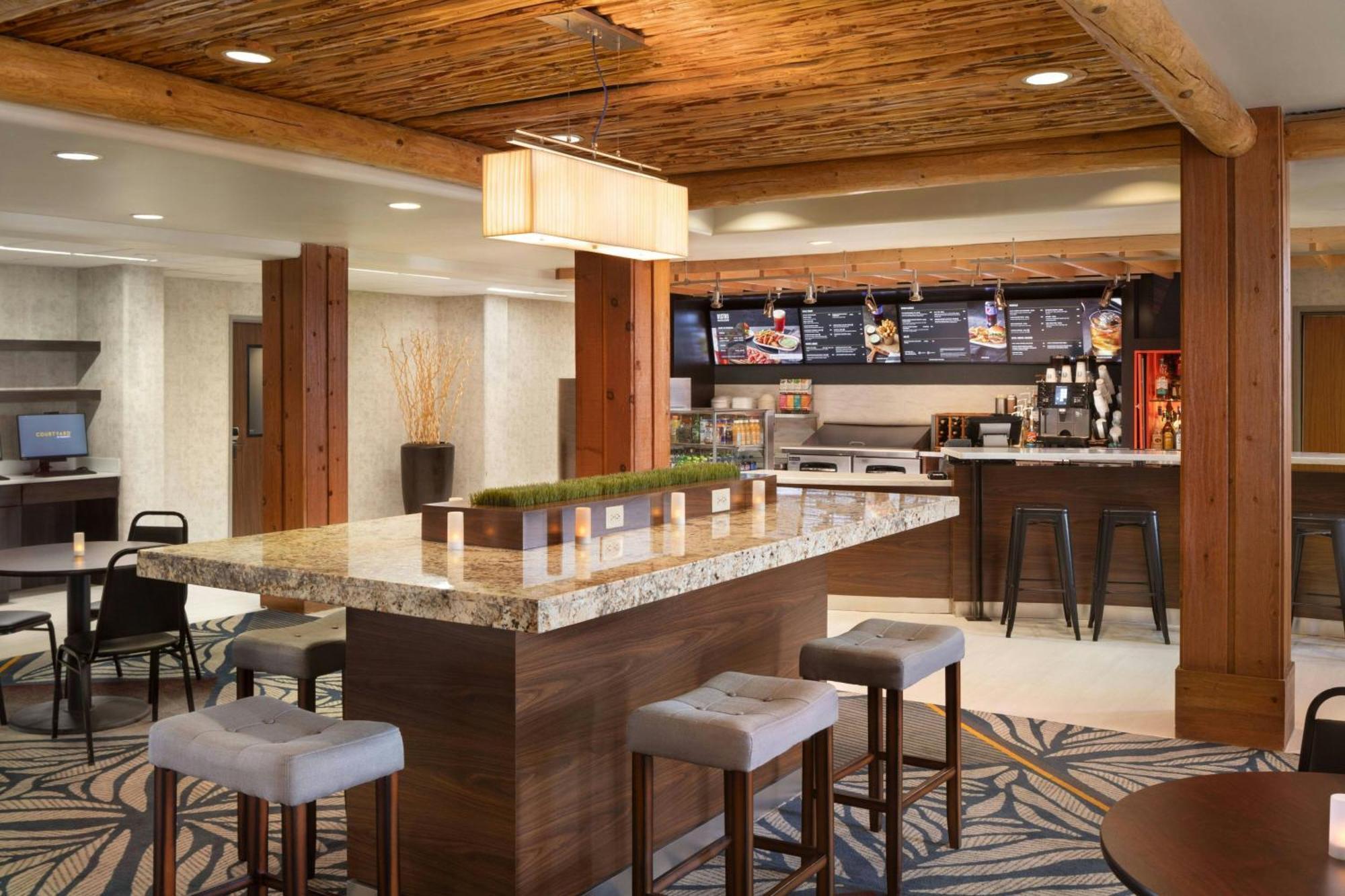 Courtyard Farmington Hotel Екстериор снимка